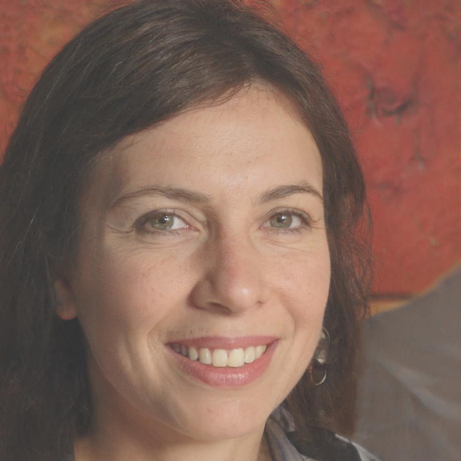 Dr. Siriporn Kulthorn, Behavioral Psychology Specialist