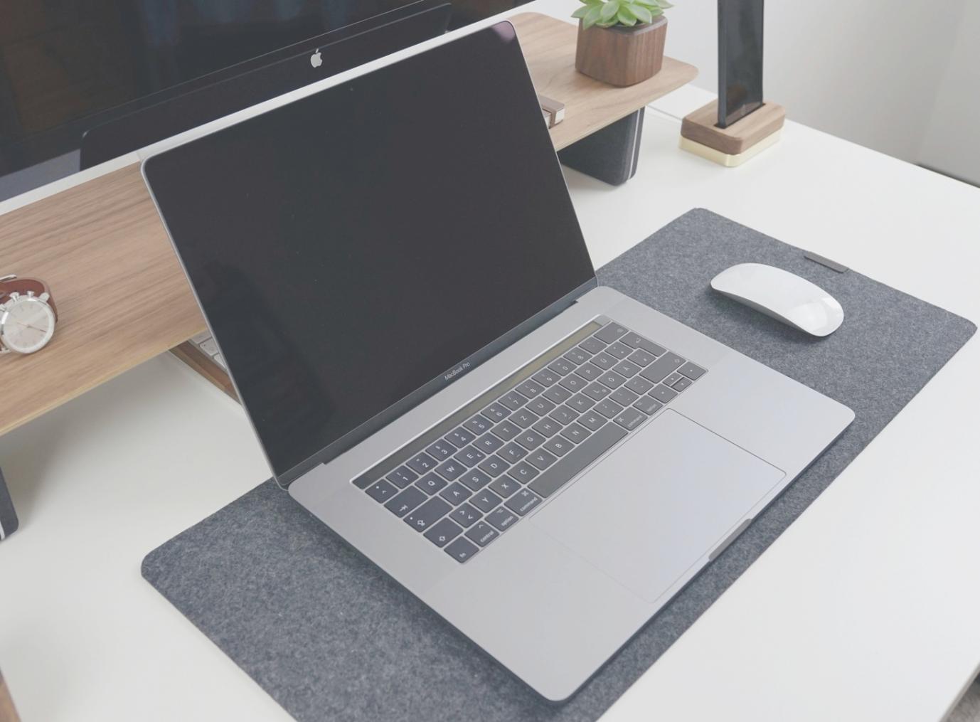 Psychology research session with market data analysis